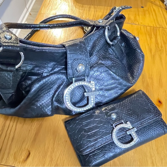 Guess Black Croc-Embossed Shoulder Bag with Silver Details - Picture 7 of 7